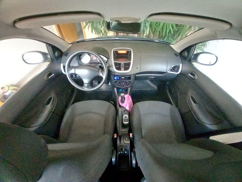 Imagem 5 de 15 de Peugeot 207 1.4 Xr 8v Flex 4p Manual