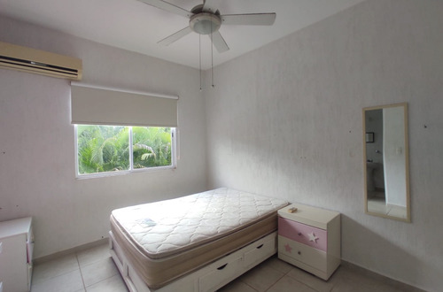 Casa En En Renta En Jardines Del Sur 3