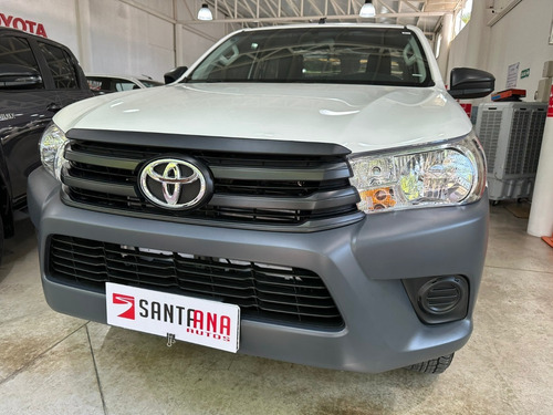 Imagen 2 de 10 de Toyota Hilux 2.4 C/s 4x4 Tdi Dx 150cv