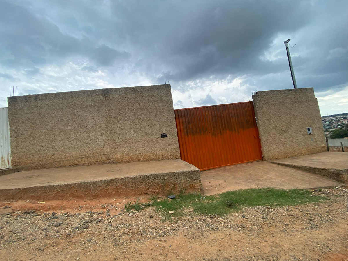 Captação de Casa a venda na Rua Juiz De Fora  43, NONE, Esmeraldas, MG