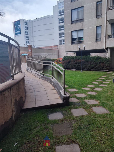 Imagen 24 de 30 de Departamento En Venta En Santiago