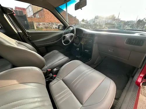 Nissan Sentra 1.6 B13 Std