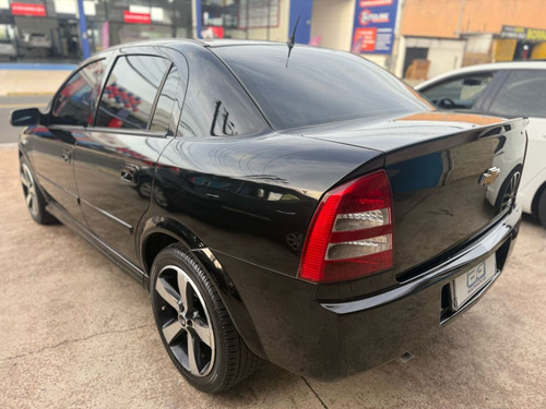 Chevrolet Astra Astra Sed. Advant. 2.0 8V MPFI FlexP. 4p