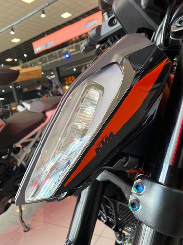 Ktm - Duke 390 | No Yamaha, No Honda, No Z400, No Kawasaki