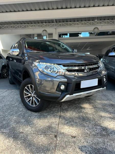 Mitsubishi L200 Triton Outdoor Hpe-s 2.4 Diesel