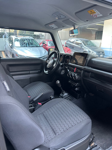 Suzuki Jimny 1.5 Glx Mt
