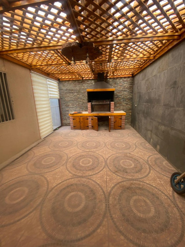 Se Vende Hermosa Casa En Los Volcanes - Calama