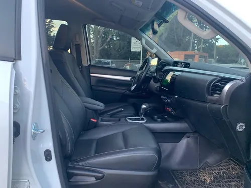Toyota Hilux 4.0