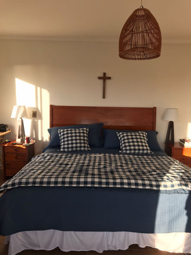 Gran Casa Amoblada, En Santa María Del Mar, Barrio Seguro