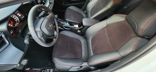 Imagen 11 de 15 de Toyota Corolla 2.0 Grs