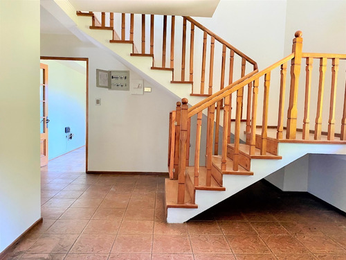 Imagen 6 de 20 de Estupenda Casa Con Gran Jardín Y Calefacción Central