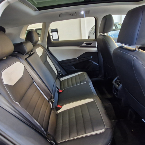 Volkswagen Taos 1.4 Tsi Highline At