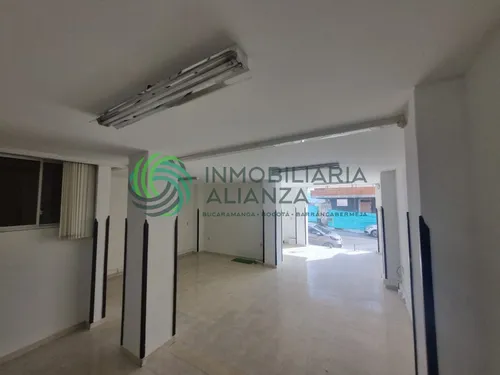 Local En Arriendo En Quinta Granada. Cod A17001