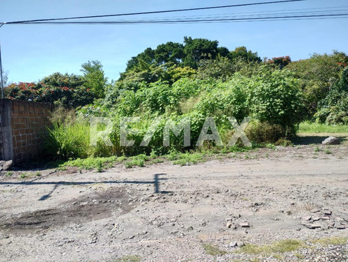 ¡construye Tu Casa De Campo! Terreno En Privada Con Vigilancia En Las Brisas