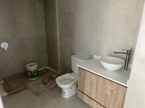 Venta Dpto 2 Amb Lateral - Entrega Abril 2025