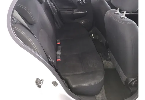Nissan March 1.6 Advance At
