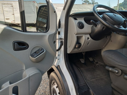 Renault Master 16 Lugares