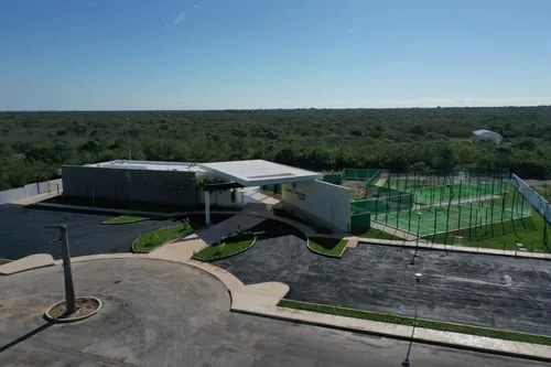 Casa En Venta En Mérida Modelo Ambar Plus En Privada Praderas Del Mayab, Conkal