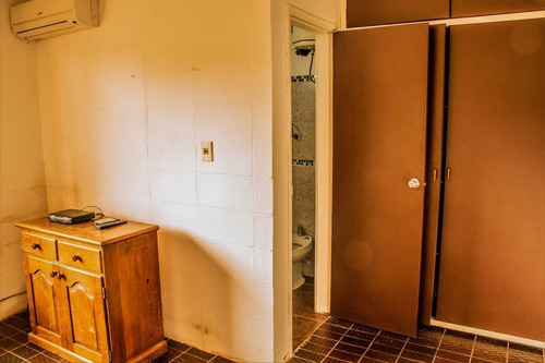 Casa De Tres Dormitorios 2 Baños Unos En Suite