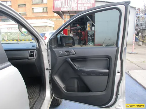 Ford Ranger Xls 4x4 3200cc At Aa
