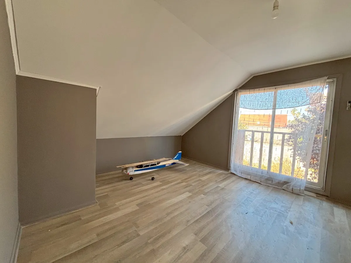 Imagen 4 de 14 de Casa 2 Pisos En Maipú 4d+2b Pasaje Cerrado Y Plaza