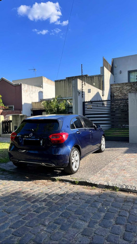 Imagen 3 de 8 de Mercedes-benz Clase A 2017 1.6 A200 Urban 156cv