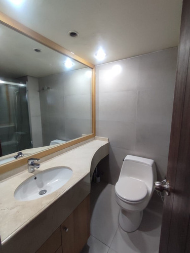 Arriendo Departamento Colón Con Tobalaba