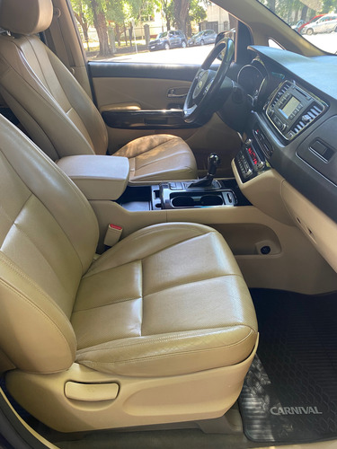 Kia Carnival 2.2 Crdi