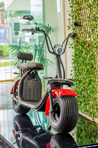Imagem 1 de 8 de Scooter Elétrica