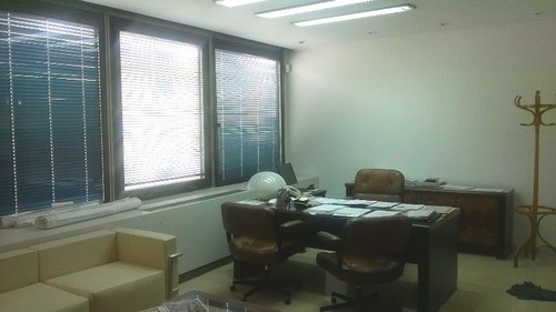 Imagen 13 de 22 de La Mejor Oficina Del Edificio Gemelo Al Conocido Como El Club Aleman