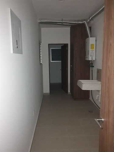 Renta Deparramento 3 Rec. 3 Baños Cuarto Serv C/baño