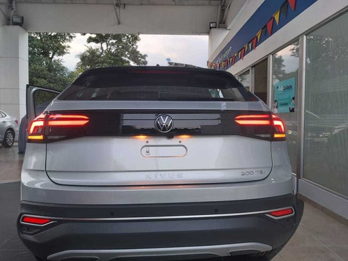 Imagen 3 de 15 de Volkswagen Nivus Highline At 200 Tsi 2023
