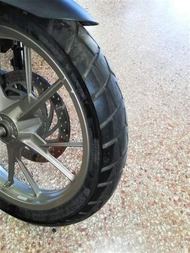 Moto Bmw 650 Gs Modelo 2012 Muy Equipada Con Accesorios
