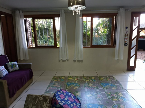 Casa Em Ipanema Com 4 Dormitórios - Lu429500