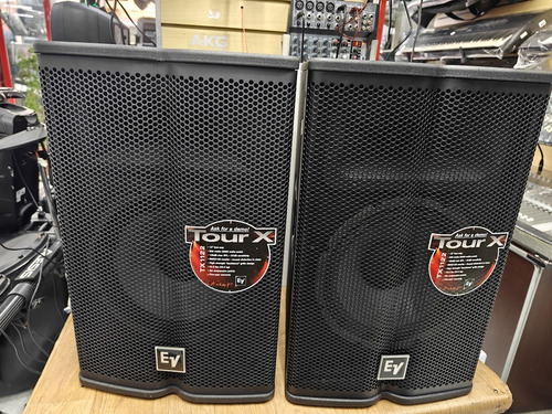 Par De Caixas Passivas Electro Voice tx1122 Funcionando 100% (Usado)