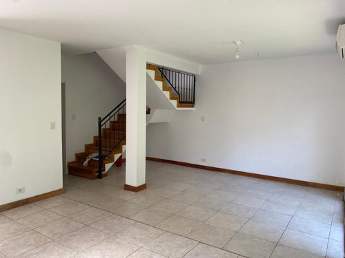 Imagen 8 de 24 de Venta De Departamento En San Isidro