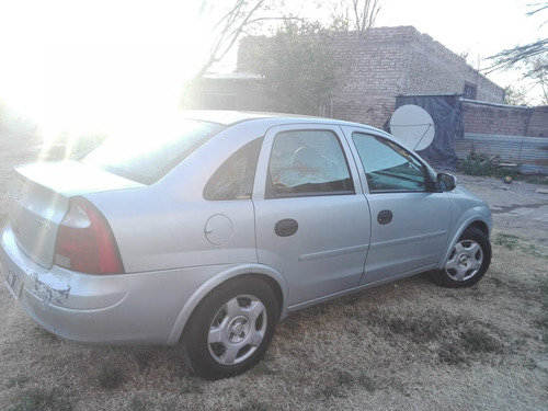 Chevrolet Corsa 1.8 Gl Aa Dh