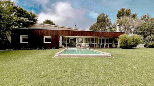 Venta Casa 5 Amb Pileta Bosque Peralta Ramos
