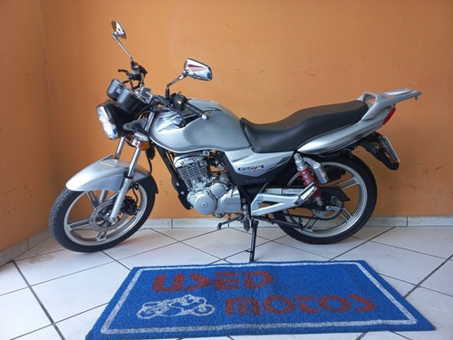 Imagem 7 de 9 de Suzuki Gsr 125 2016 Prata