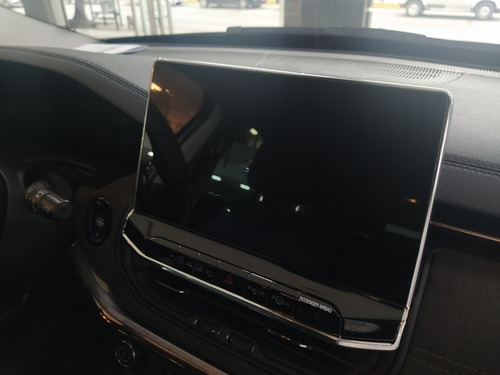 Imagen 11 de 22 de Jeep Commander Limited 1.3 T270 4x2 Nafta Okm 2023