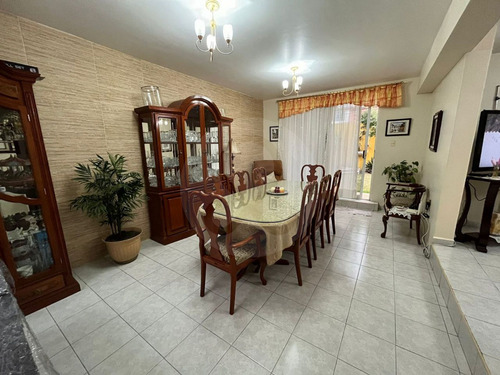 Casa En Venta En Viveros Del Valle 3 Recámaras