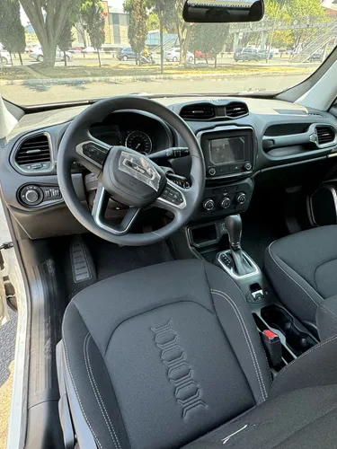 Jeep Renegade 1.3 Sport Fwd At