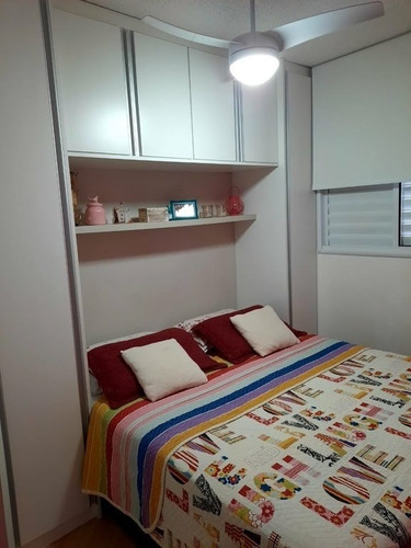 Apartamento Para Venda, 2 Dormitório(s) - 81