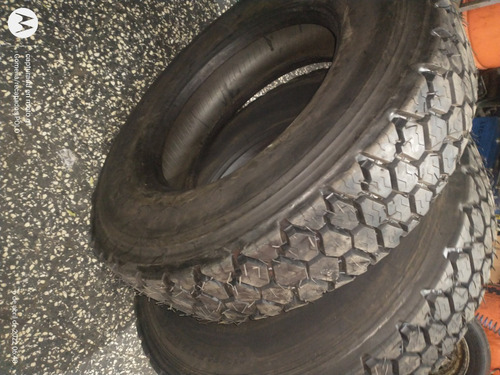 Imagen 4 de 5 de Neumatico 275/80/22;5 Taco Recapado