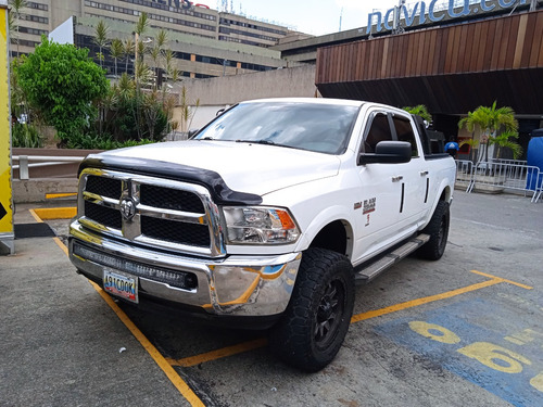 Imagen 1 de 17 de Dodge Ram 2500