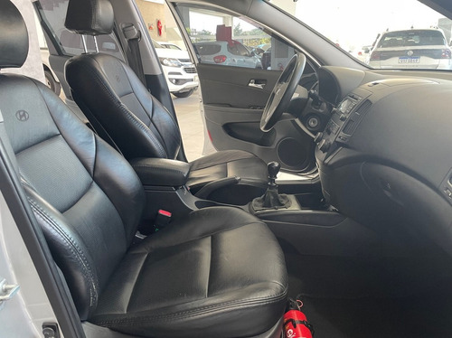 Imagem 15 de 20 de Hyundai I30 2.0 Mpfi Gls 16v
