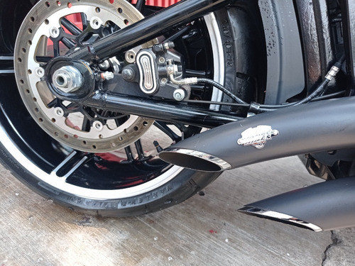 Imagen 8 de 15 de Harley Davidson Breakout 2018