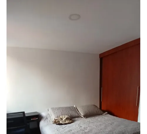 Apartamento Iluminado, Fresco Y Cómodo En Puerta Madera