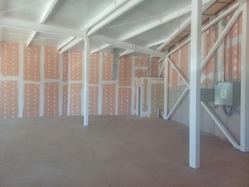 Arriendo Local Comercial 240 Mtr2