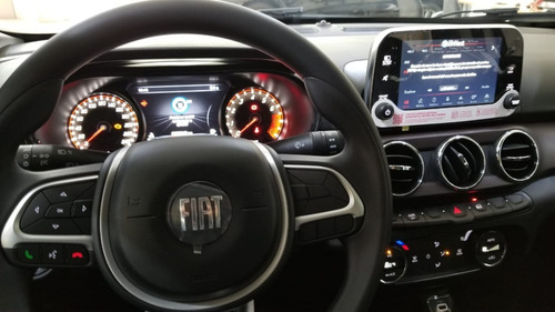 Imagen 11 de 15 de Fiat Cronos 1.8 Premium Manual ( L )